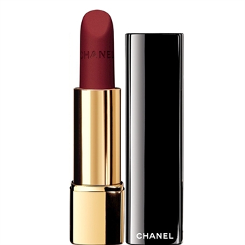 Labios aterciopelados con la nueva colección de Chanel