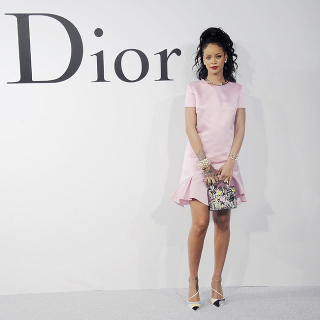 Las famosas derrochan estilo en el desfile de Dior Crucero